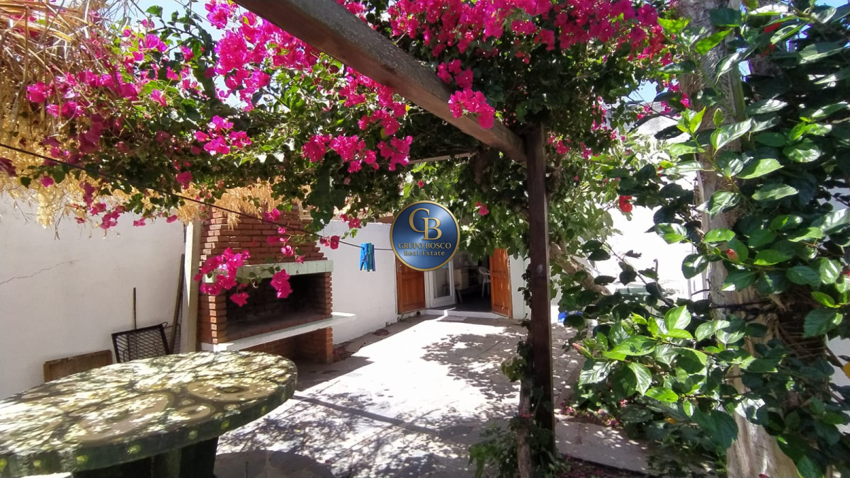 Casa ID.1258 - Exelente casa Atlántida 