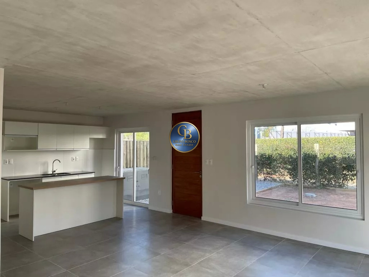 Casa ID.1211 - Venta Casa N1 Duplex en complejo Barra de Carrasco