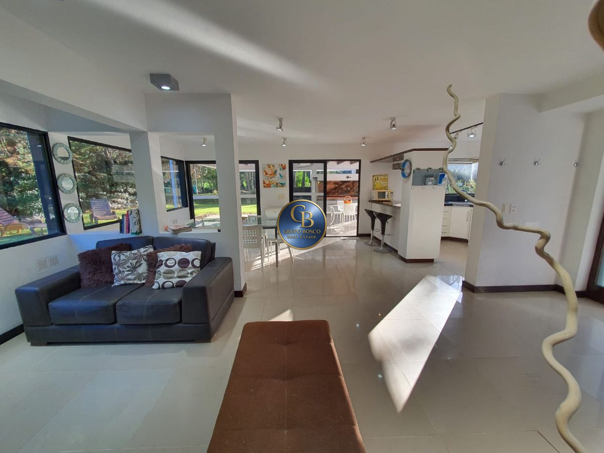Casa ID.358 - VENTA o ALQUILER ANUAL.  Cómoda Casa en Solanas Vacation Club.