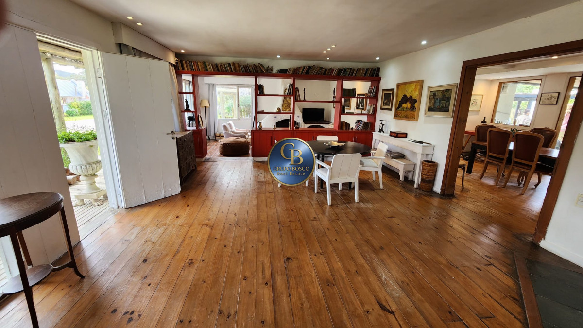 Casa ID.1249 - Casa, Las Grutas 5 Dormitorios