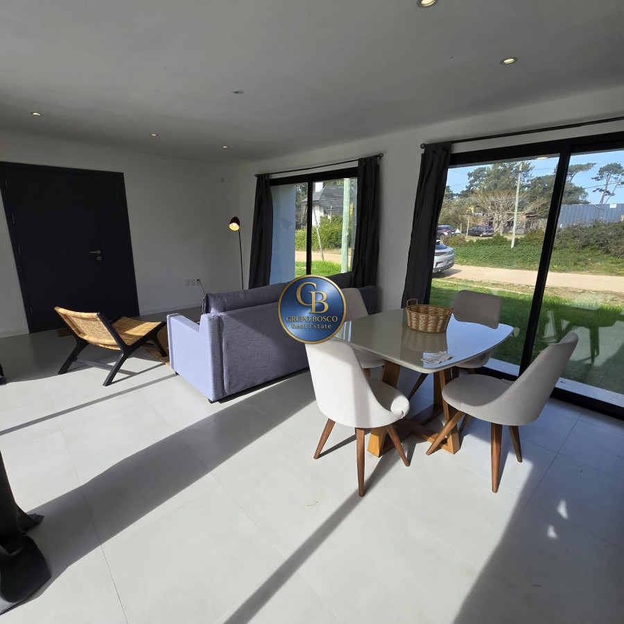 Casa ID.1435 - VENTA, Hermosa Casa, zona Punta del Chileno.
