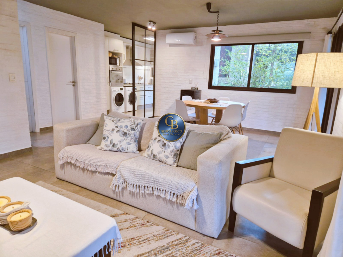 Casa ID.1461 - Alquiler o Venta,Hermosa Casa en B° privado.