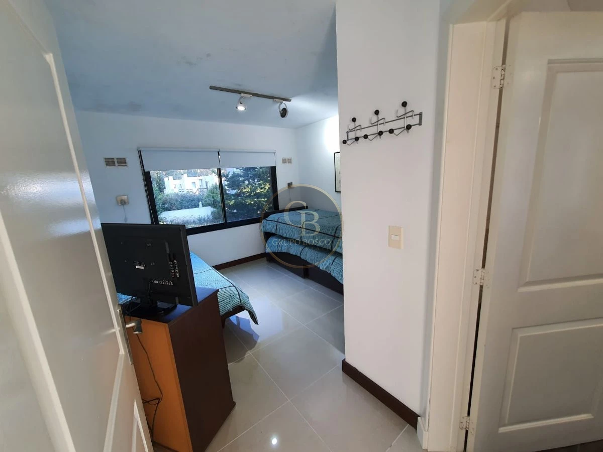 Casa ID.359 - Venta, Moderna Casa Solanas Vacation Club.