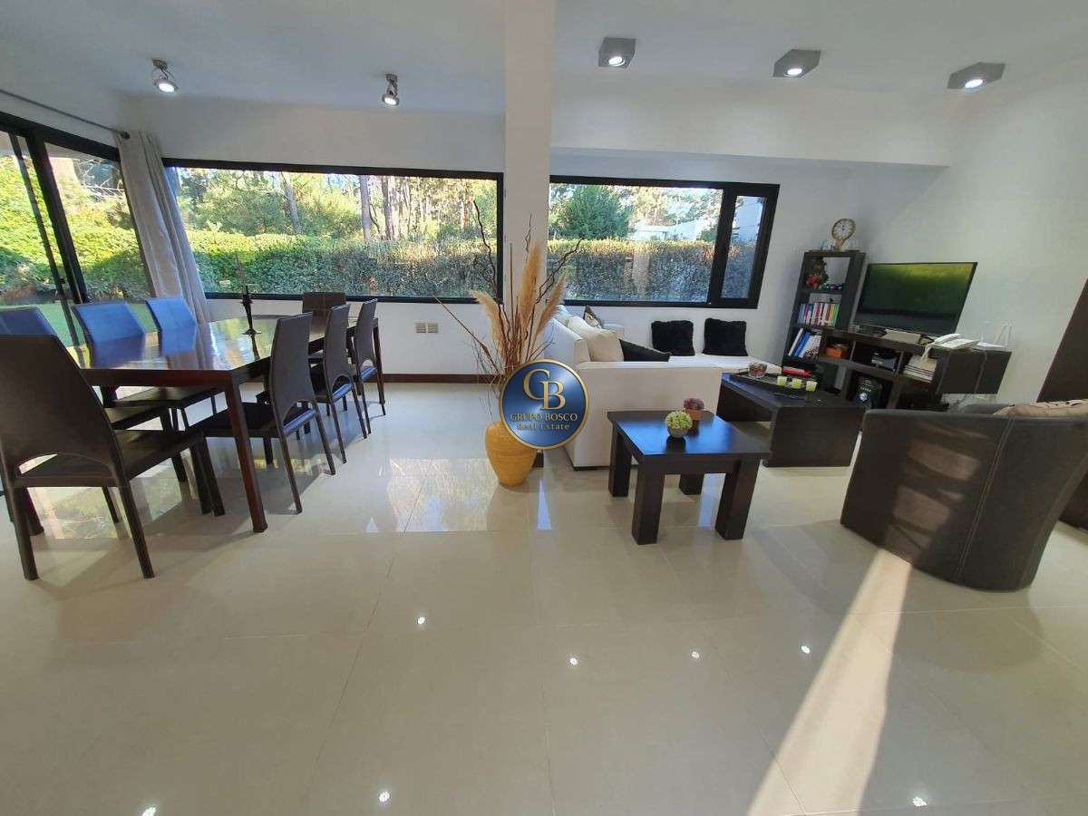 Casa ID.359 - Venta, Moderna Casa Solanas Vacation Club.