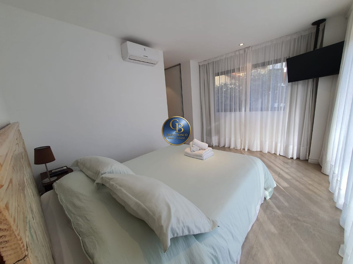 Casa ID.377 - CASA VENTA 4 DORMITORIOS 4 BAñOS COMPLEJO SOLANAS 