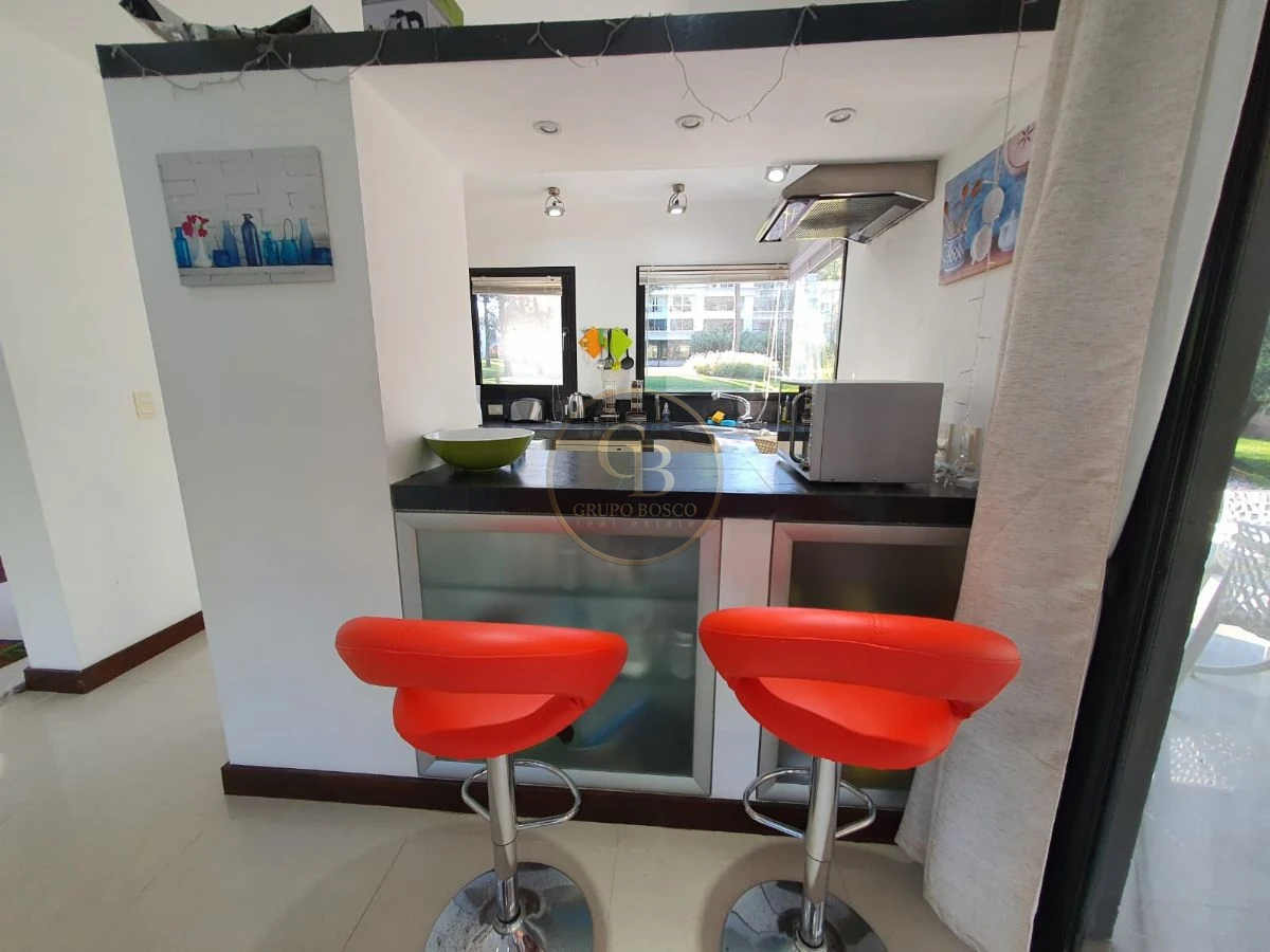 Casa ID.359 - Venta, Moderna Casa Solanas Vacation Club.