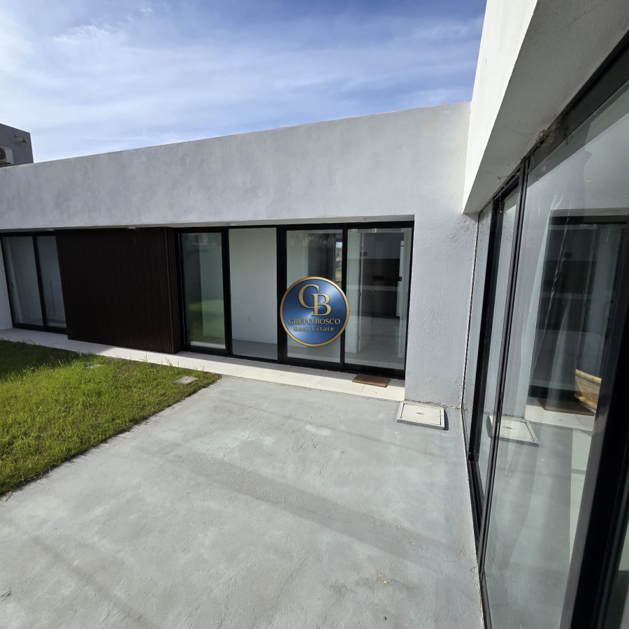 Casa ID.1435 - VENTA, Hermosa Casa, zona Punta del Chileno.