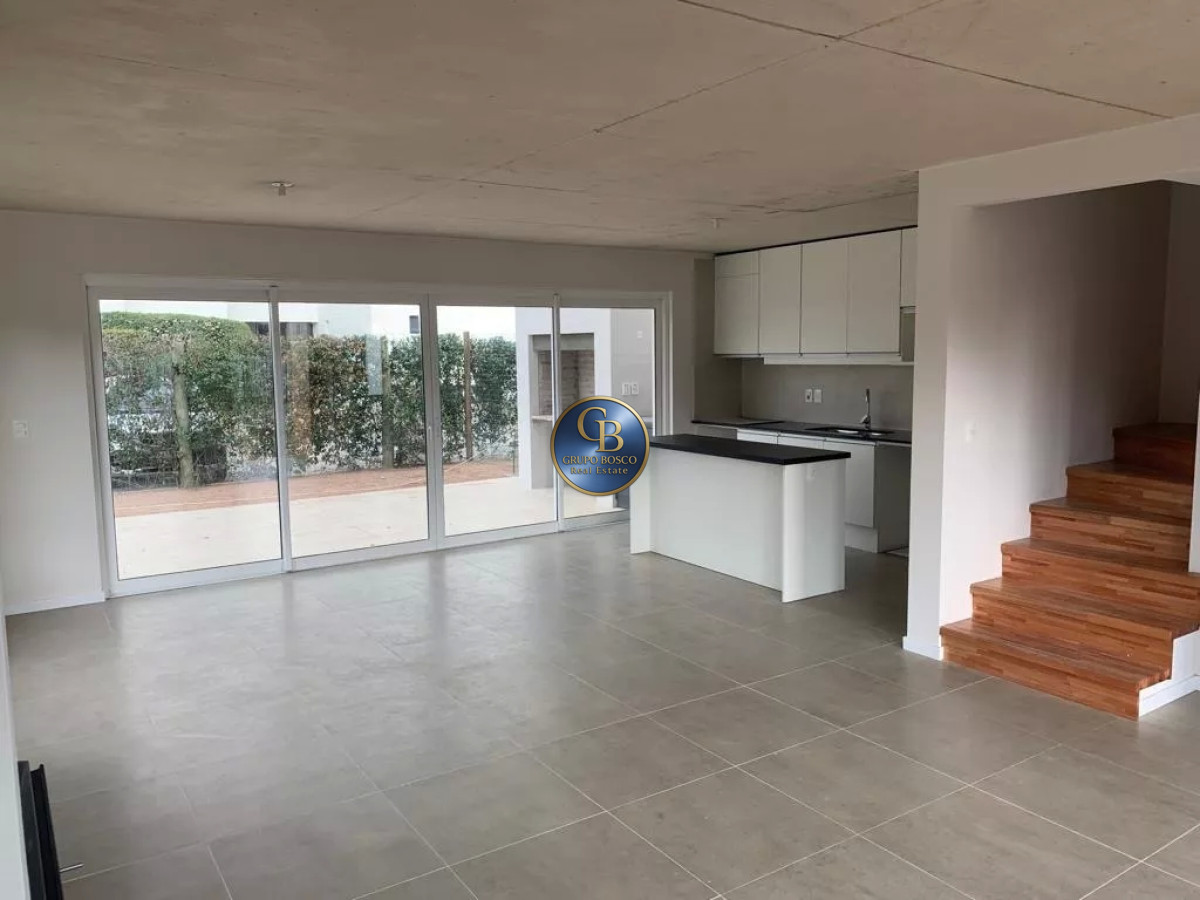 Casa ID.1211 - Venta Casa N1 Duplex en complejo Barra de Carrasco
