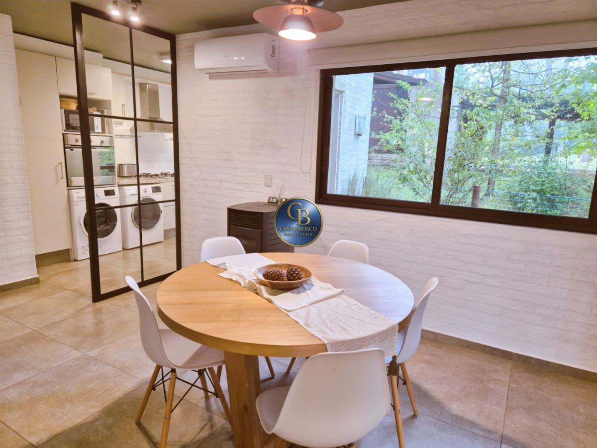 Casa ID.1461 - Alquiler o Venta,Hermosa Casa en B° privado.