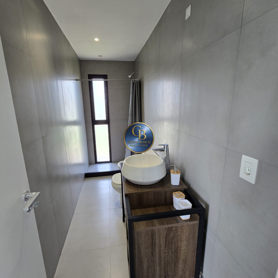 Casa ID.1435 - VENTA, Hermosa Casa, zona Punta del Chileno.
