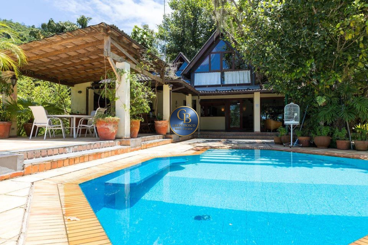 Casa ID.277 - Paradisiaca, Casa en Brasil.