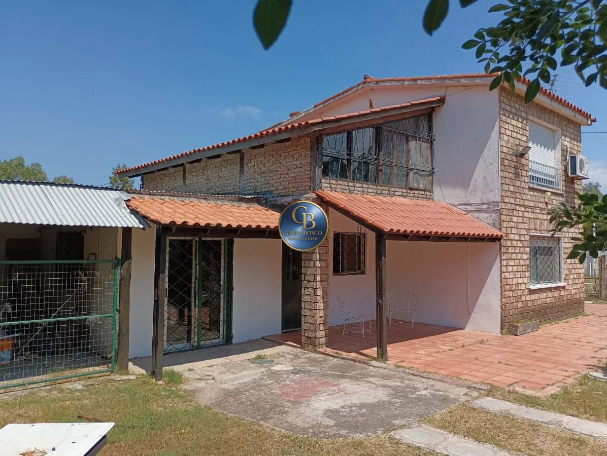 Casa ID.1203 - Venta de casa con 4 dormitorios en zona Marindia 