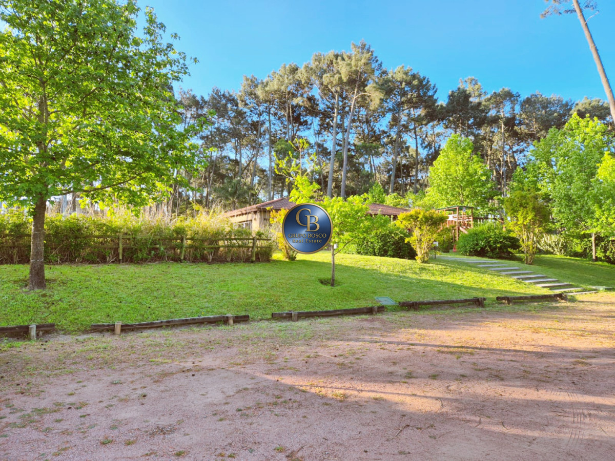 Casa ID.1461 - Alquiler o Venta,Hermosa Casa en B° privado.