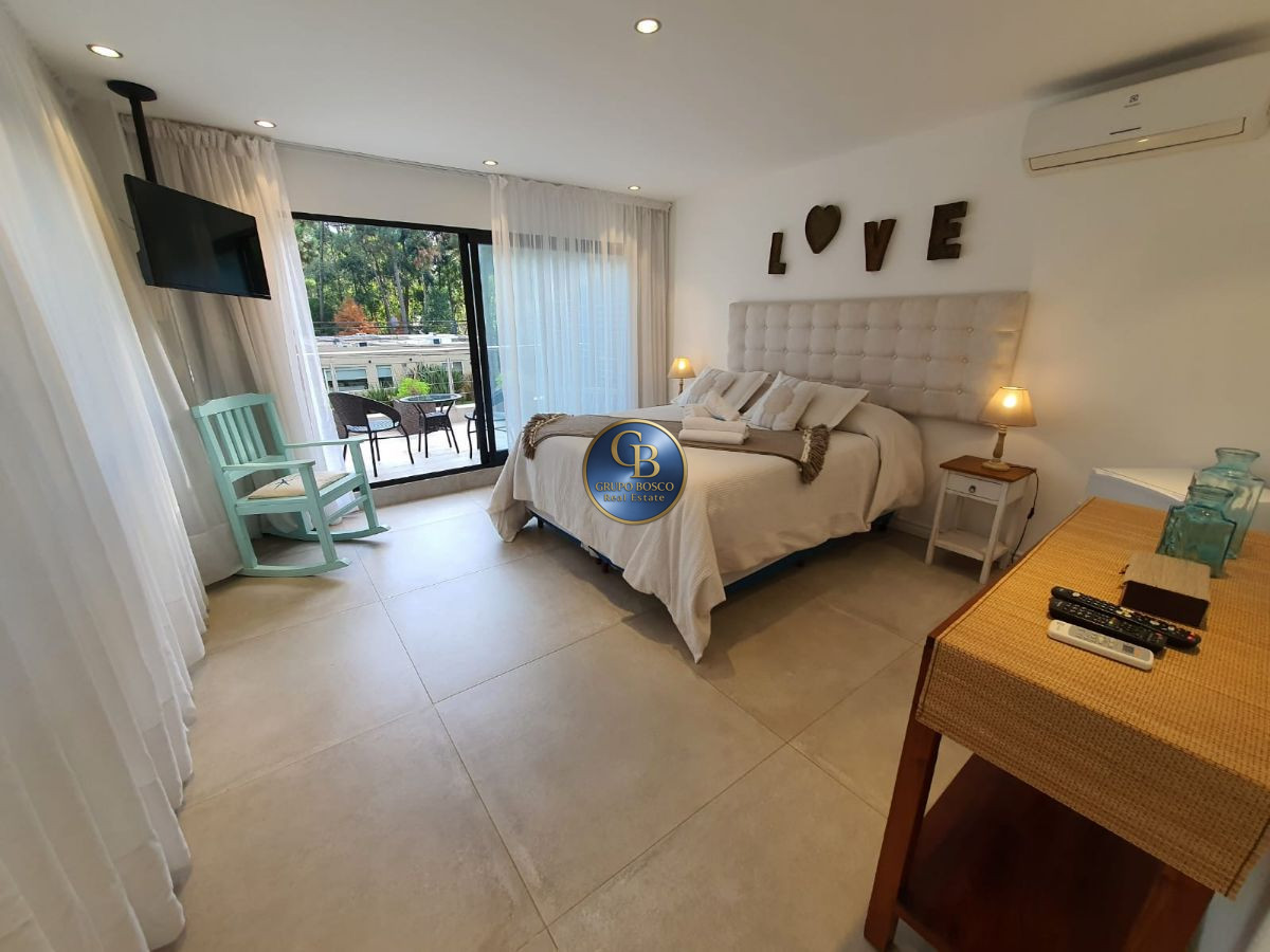 Casa ID.377 - CASA VENTA 4 DORMITORIOS 4 BAñOS COMPLEJO SOLANAS 