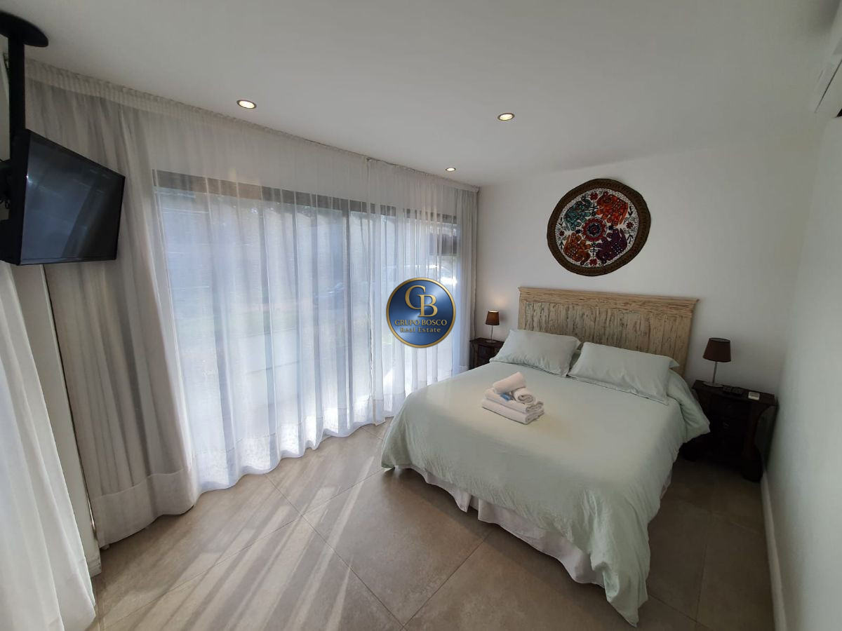 Casa ID.377 - CASA VENTA 4 DORMITORIOS 4 BAñOS COMPLEJO SOLANAS 