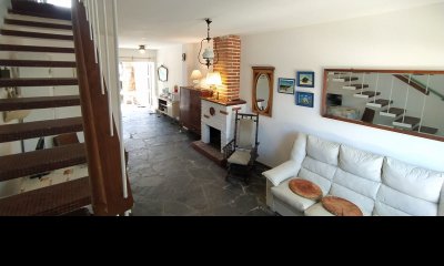 Exelente casa Atlántida