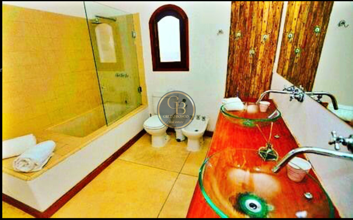 Chacra ID.1444 - Venta, Hotel Chacra. ruta 104, Manantiales.