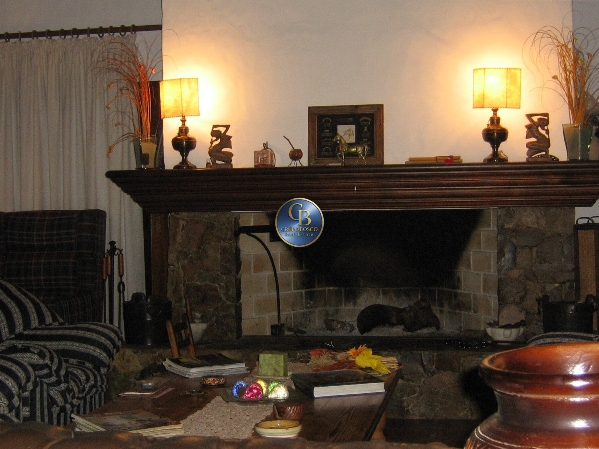 Campo Ref.1208 - En venta 92 hectáreas con hermosa casa.