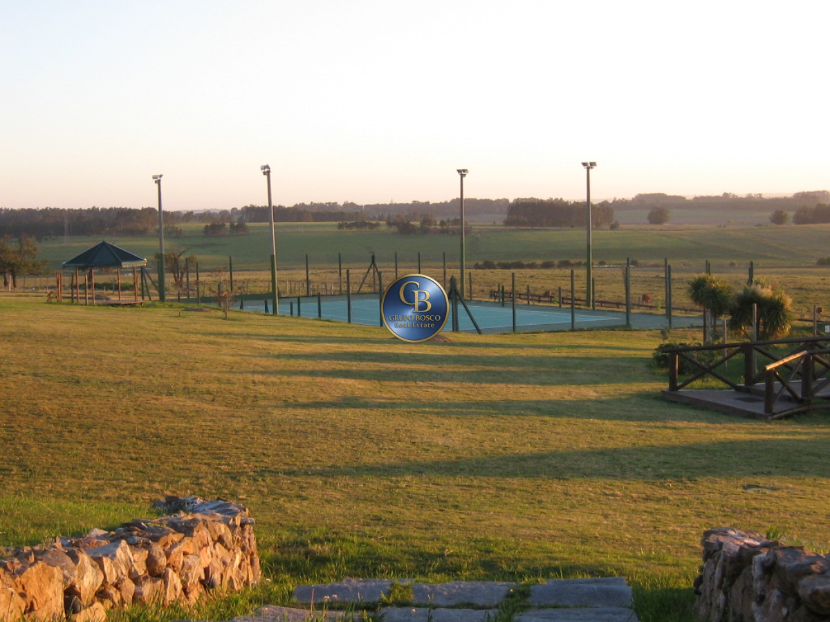 Campo Ref.1208 - En venta 92 hectáreas con hermosa casa.