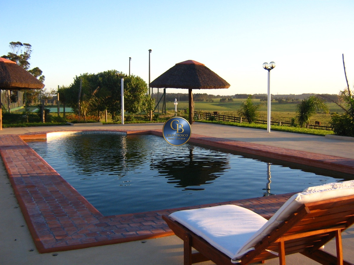 Campo Ref.1208 - En venta 92 hectáreas con hermosa casa.