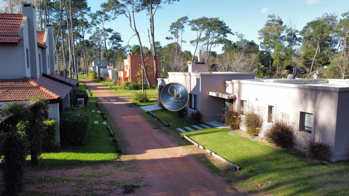 Terreno ID.1429 - Lote en Barrio Privado Parque Pinares