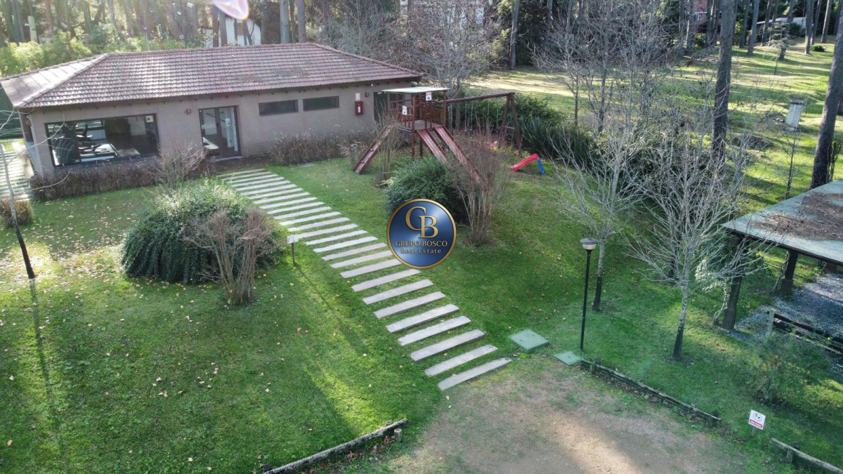 Terreno ID.1124 - Lotes en venta desde los 237m2, Barrio Privado (Parque Pinares).