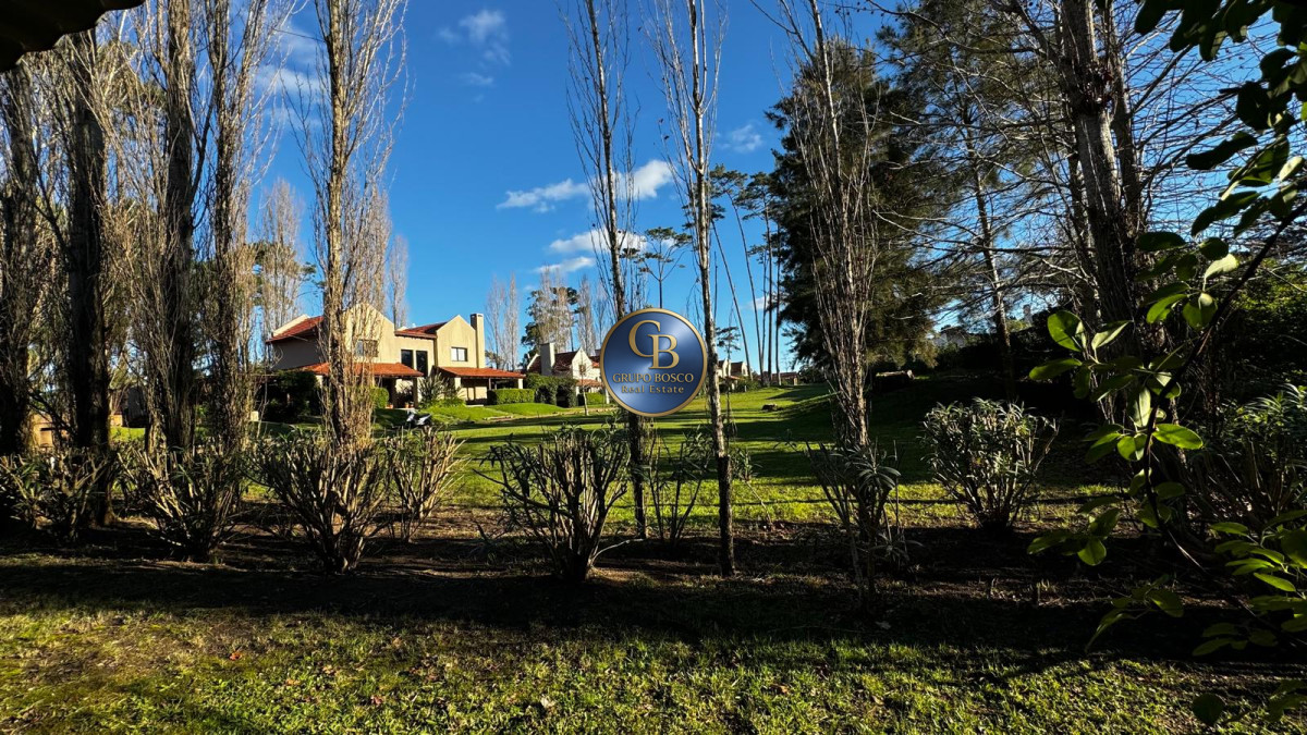 Terreno ID.1432 - Lote en Barrio Privado Parque Pinares
