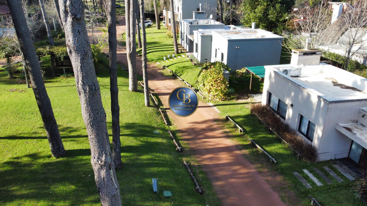 Terreno ID.1124 - Lotes en venta desde los 237m2, Barrio Privado (Parque Pinares).