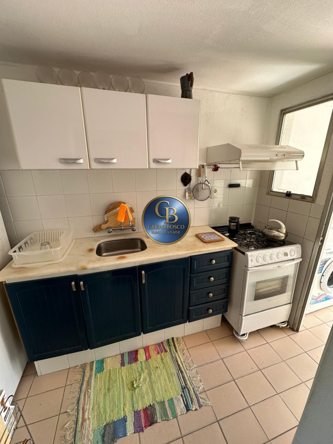 Apartamento ID.1260 - En venta apartamento, 1 dormitorio, frente a playa mansa. 