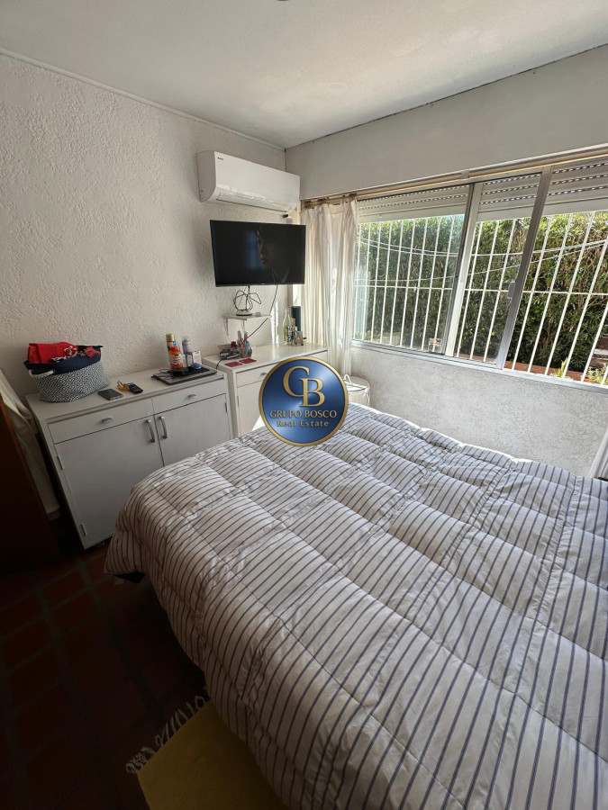 Apartamento ID.1260 - En venta apartamento, 1 dormitorio, frente a playa mansa. 