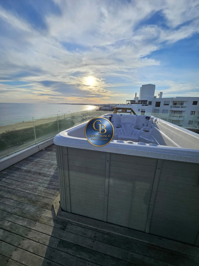 Apartamento ID.1187 - Alquiler Anual o Venta, frente al mar.
