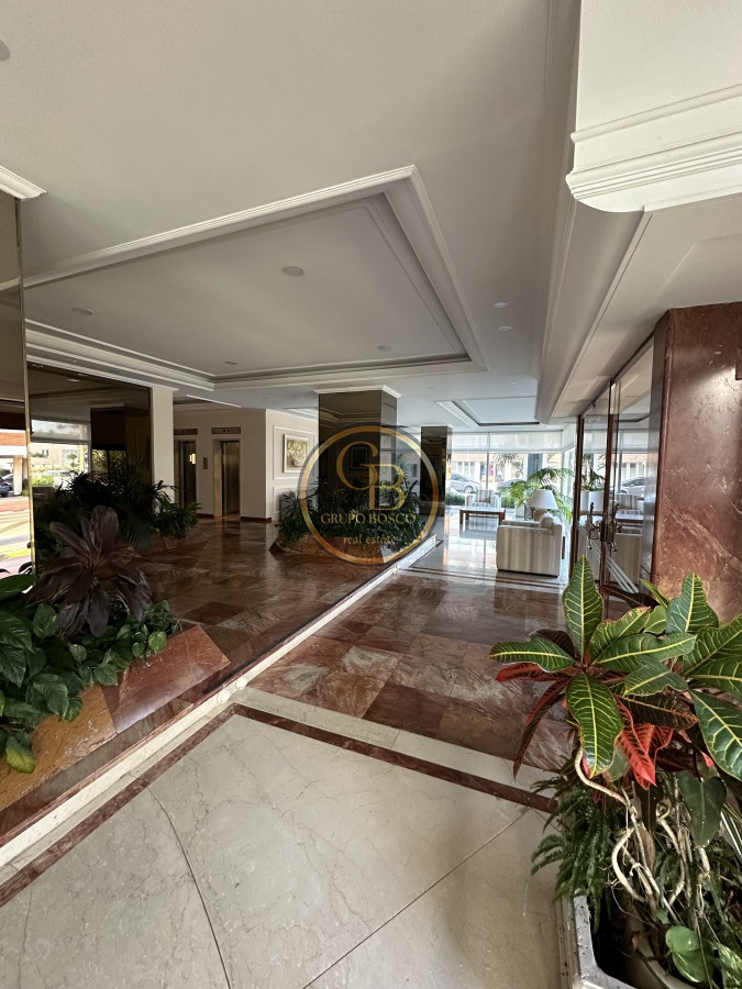Apartamento ID.1069 - En venta y alquiler temporario apartamento de 2 dormitorios y 2 baños. Península-Punta del Este.