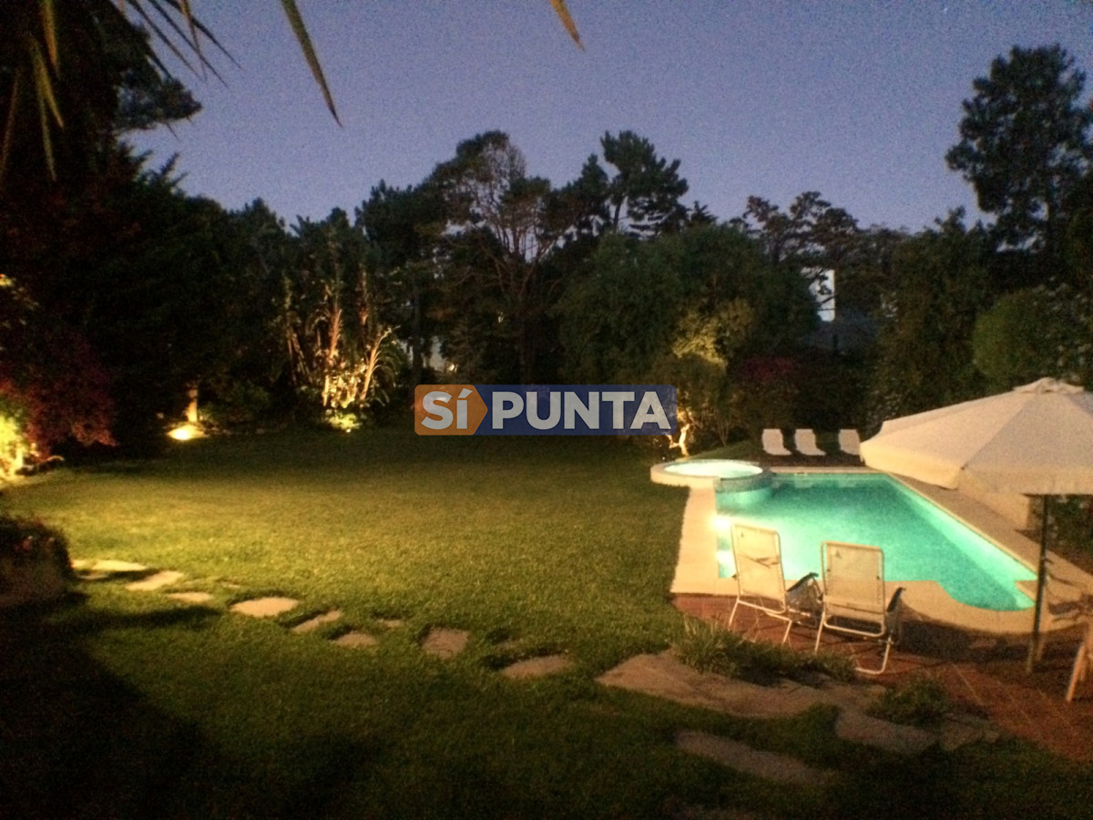 PUNTA DEL ESTE RINCON DEL INDIO CASA 4 DORMITORIOS PISCINA CLIMATIZADA - SPT13269C