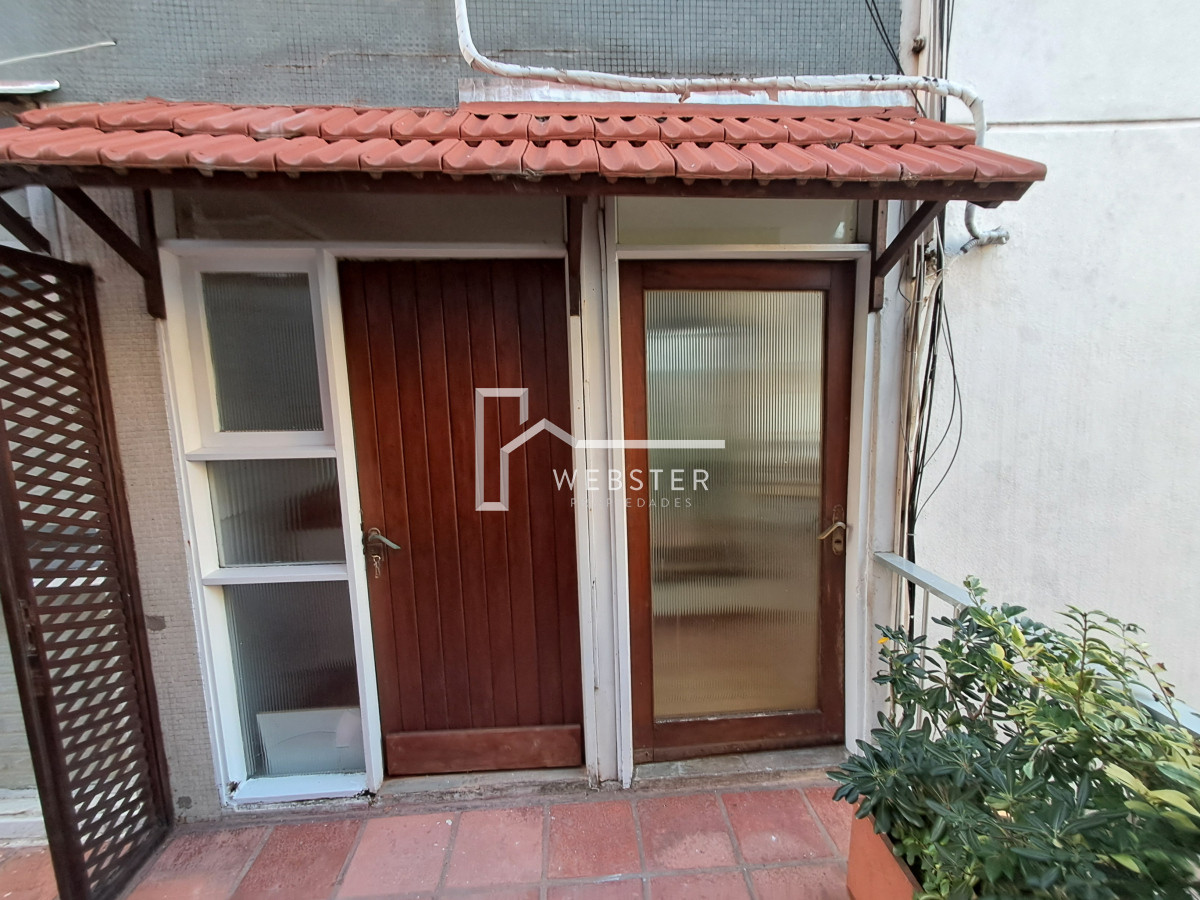 Apartamento ID.2283 - PUNTA DEL ESTE PENINSULA DUPLEX DE 4 DORMITORIOS Y AZOTEA EN VENTA