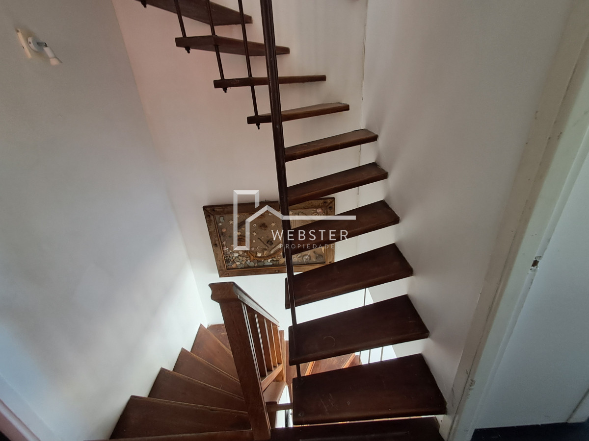 Apartamento ID.2283 - PUNTA DEL ESTE PENINSULA DUPLEX DE 4 DORMITORIOS Y AZOTEA EN VENTA