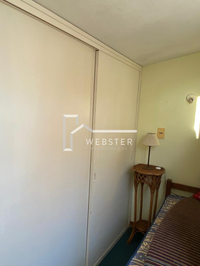 Apartamento ID.2283 - PUNTA DEL ESTE PENINSULA DUPLEX DE 4 DORMITORIOS Y AZOTEA EN VENTA