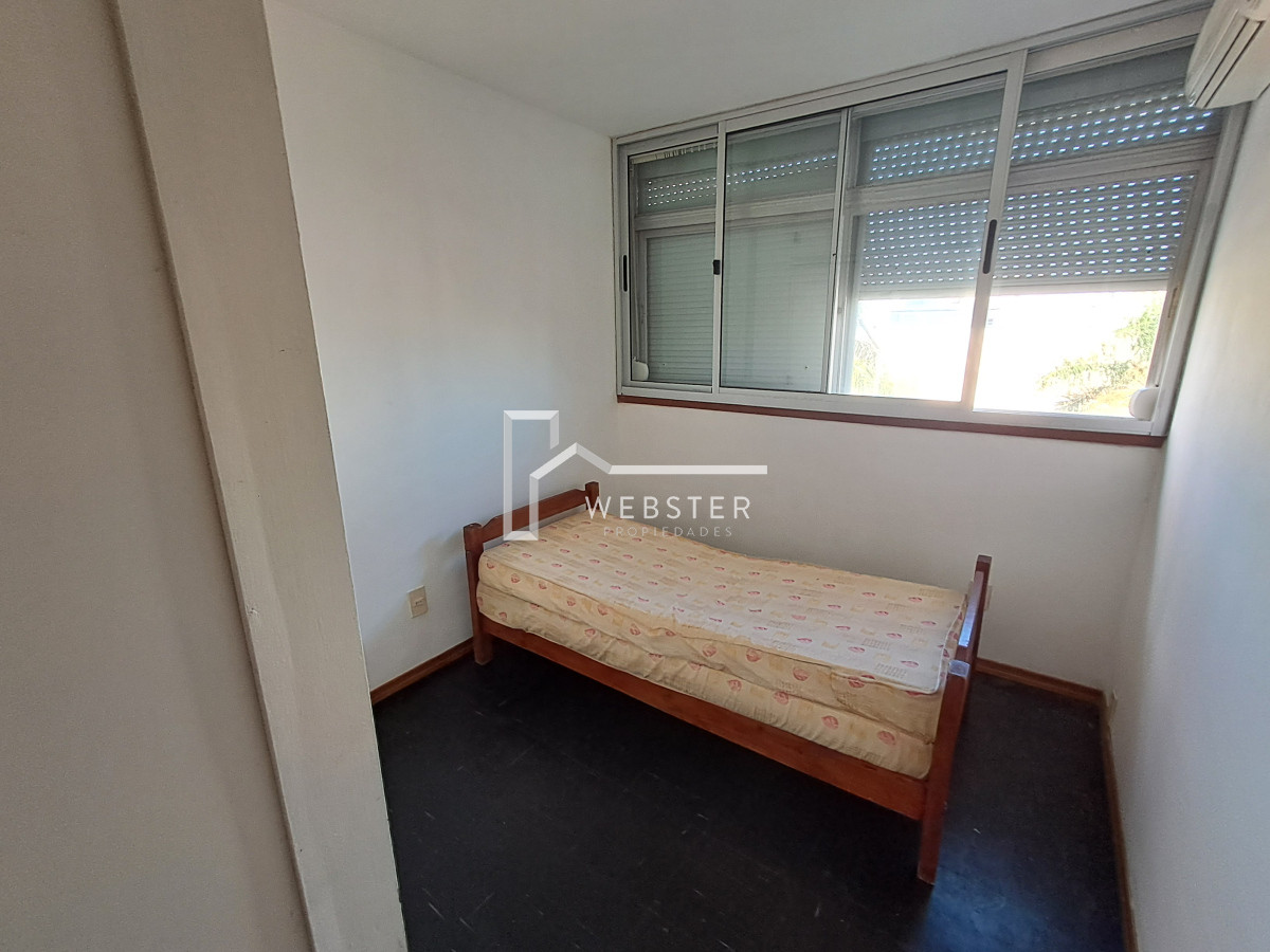 Apartamento ID.2283 - PUNTA DEL ESTE PENINSULA DUPLEX DE 4 DORMITORIOS Y AZOTEA EN VENTA