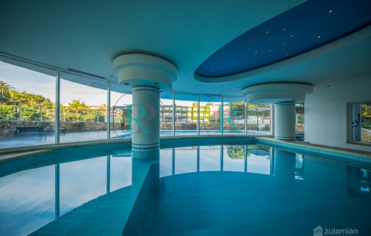 Apartamento ID.2254 - PUNTA DEL ESTE MANSA APARTAMENTO DE 3 DORMITORIOS DEPENDENCIA PARRILLERO AMENITIES