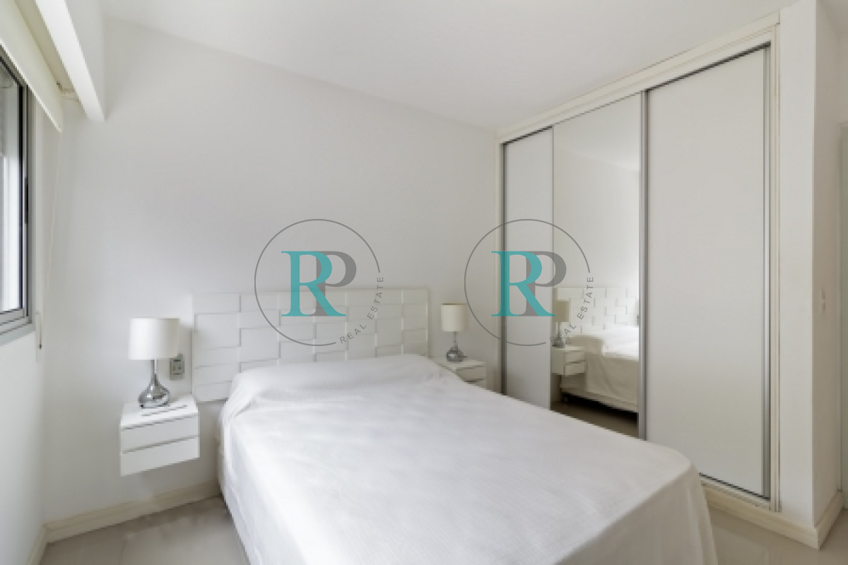 Apartamento ID.2378 - PUNTA DEL ESTE PENINSULA APTO 1 DORMITORIO EN VENTA EDIFICIO MODERNO