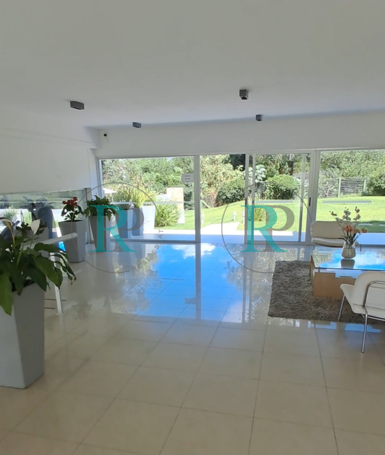 Apartamento ID.2356 - PUNTA DEL ESTE BRAVA APTO 1 DORMIRORIO EN VENTA