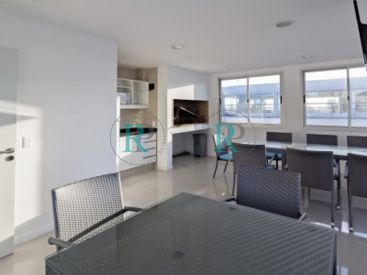 Apartamento ID.2378 - PUNTA DEL ESTE PENINSULA APTO 1 DORMITORIO EN VENTA EDIFICIO MODERNO