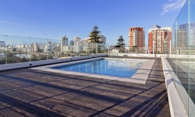 PUNTA DEL ESTE PENINSULA APTO 1 DORMITORIO EN VENTA EDIFICIO MODERNO