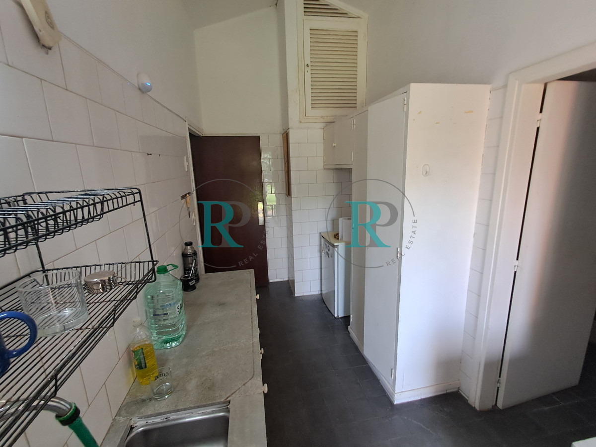 Casa ID.2347 - PUNTA DEL ESTE MANSA CASA DE 2 DORMITORIOS Y DEPENDENCIA EN VENTA