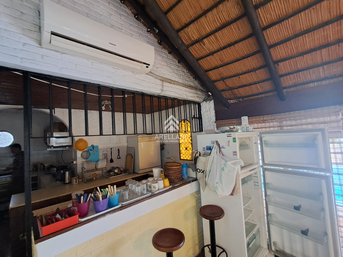Casa ID.6431 - Venta casa 5 dormitorios Playa Mansa 