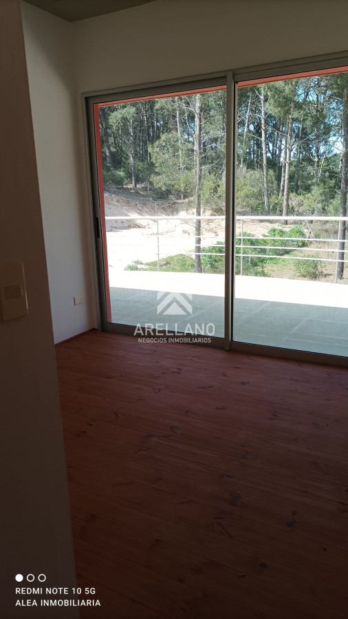 Casa ID.3471 - Venta casa 3 dormitorios Club del Lago 