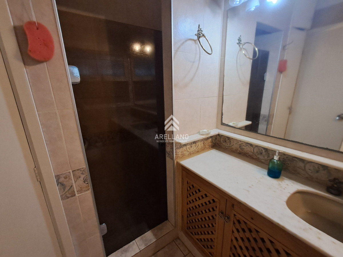 Casa ID.6431 - Venta casa 5 dormitorios Playa Mansa 