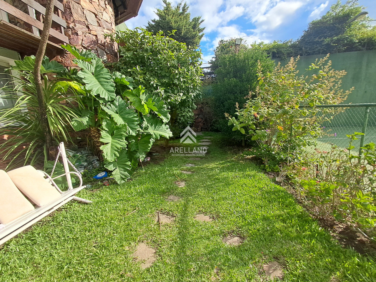 Casa ID.6431 - Venta casa 5 dormitorios Playa Mansa 