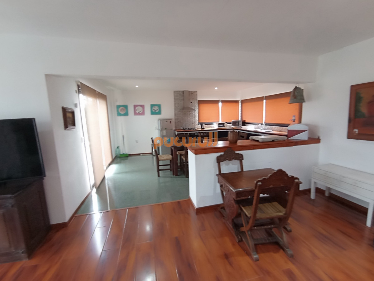 Casa ID.1838 - VENDO