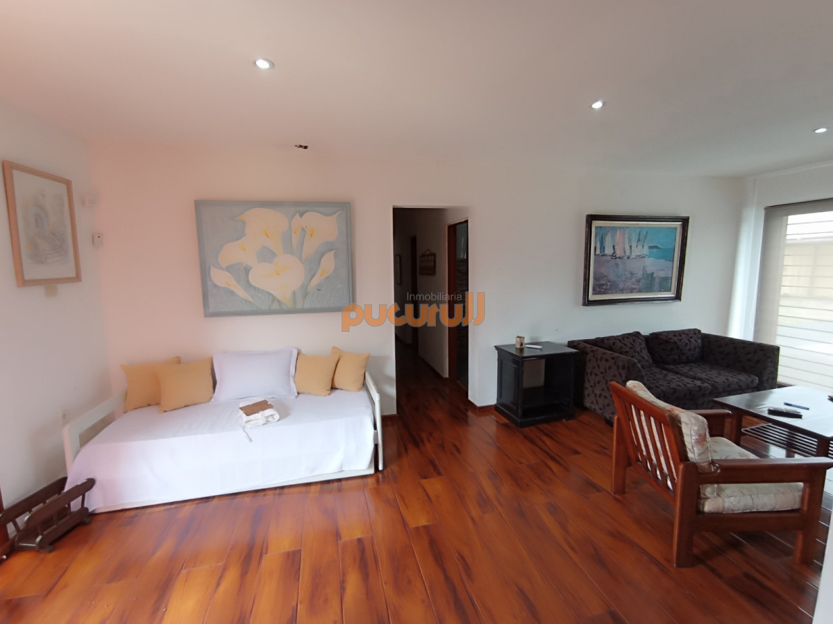 Casa ID.1838 - VENDO