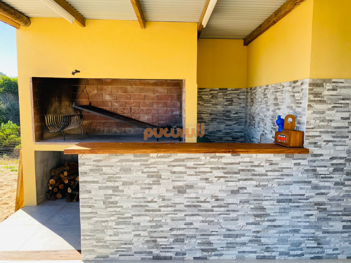 Casa ID.1838 - VENDO